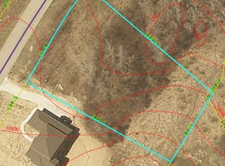 Ridge View Trl, Fenton, MI 48430