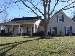 120 Grove Ln, Kathleen, GA 31047