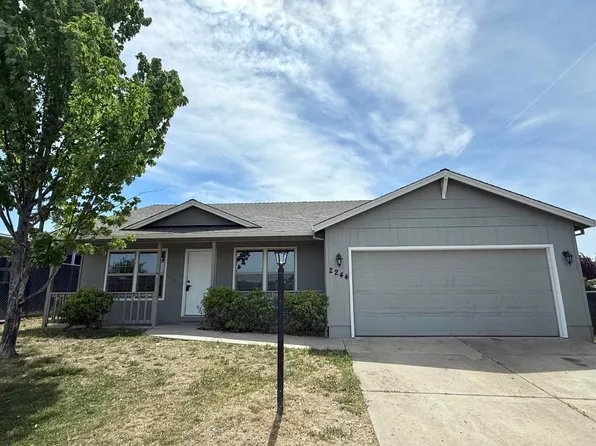 2244 Evan Way, Central Pt, OR 97502