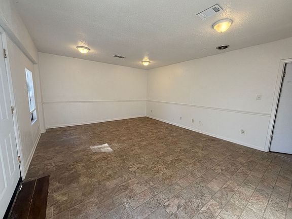 5th image of 8852 Saint Clair St