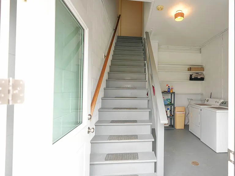 2305 River Rd — Photo 21