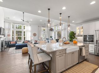 1083 Oakhall Dr, Mount Juliet, TN 37122