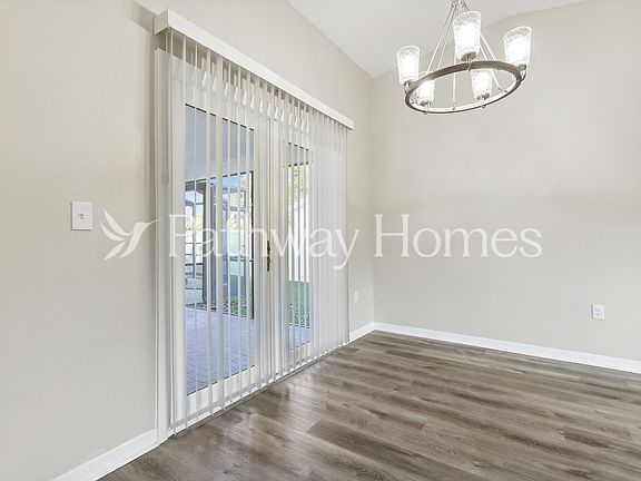 4th image of 1935 Spanish Oaks Dr N