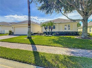 426 Burford Cir, Davenport, FL 33896