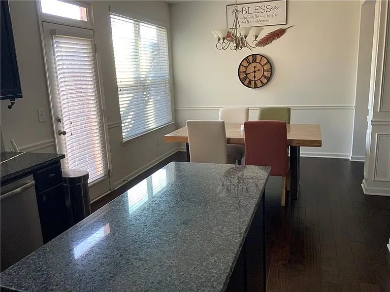 3421 Open Fields Dr — Photo 5