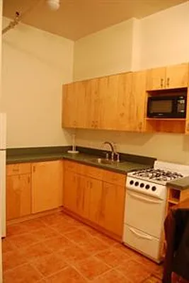 Rented by Douglas Elliman | media 19