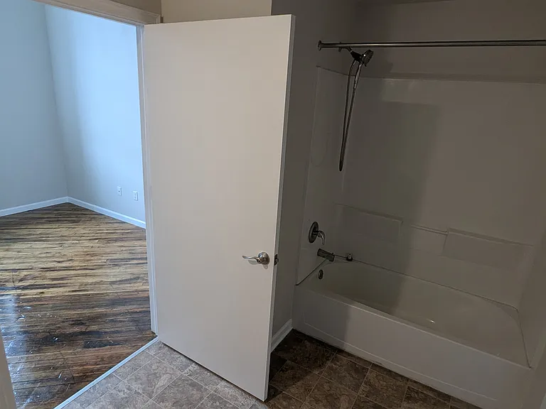 300 Cherry St #1-A — Photo 2