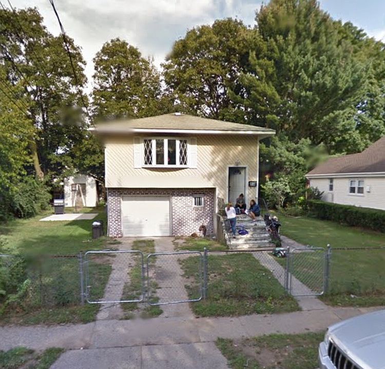 1st image of 254 Brook St