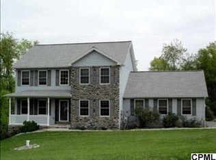 33 Cornfield Dr, Halifax, PA 17032