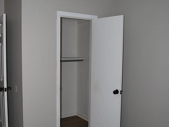 3rd image of 2643 Corning St