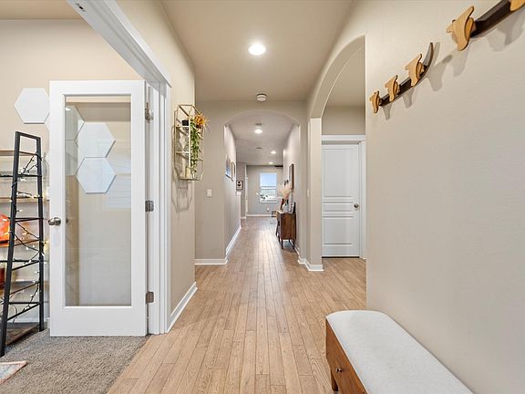 5th image of 6614 Aintree Dr