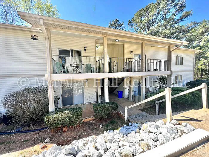 1208 Bush River Rd #F1