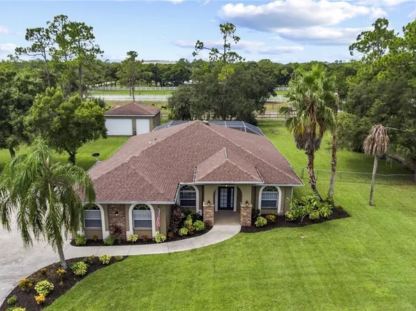 11704 Bentwood Ct, North Fort Myers, FL 33917