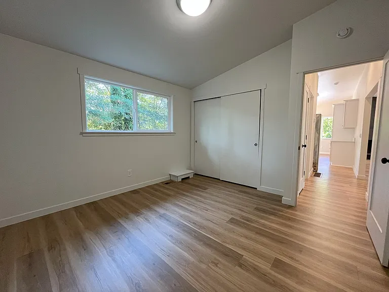 5121 SE 136th Ave — Photo 42