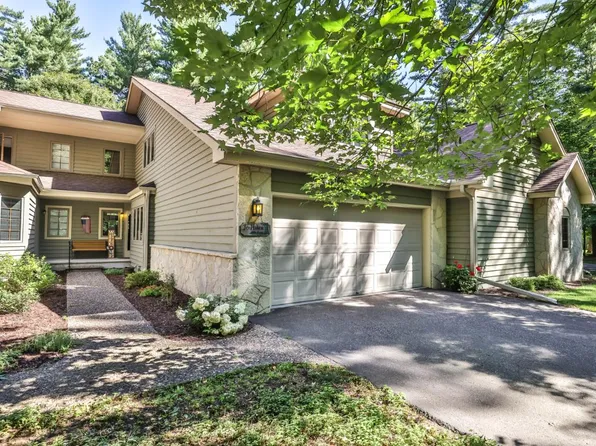9286 Park Place Ln, Minocqua, WI 54548