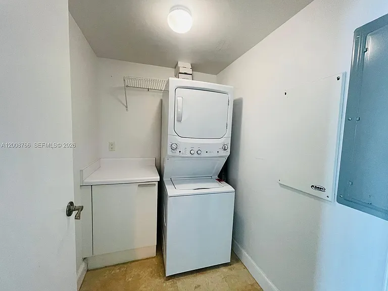 14951 Royal Oaks Ln #1402 — Photo 13