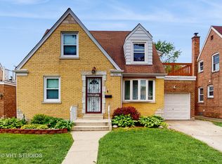3033 Dora St, Franklin Park, IL