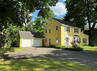 74 S Main St, Pittsford, NY 14534