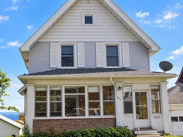810 E 8th St, Duluth, MN 55805