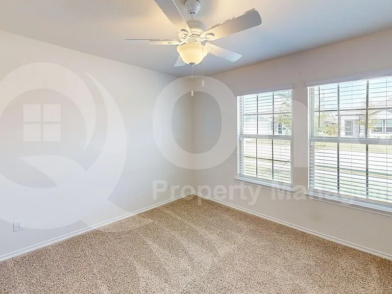 6534 Whitecap Dr — Photo 11