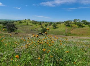 9749 Hernandez Dr, La Grange, CA