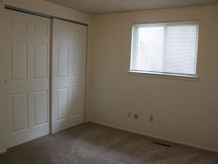 901 Gallup Rd — Photo 5
