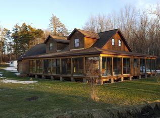 8900 Howland Rd, Wolcott, NY 14590