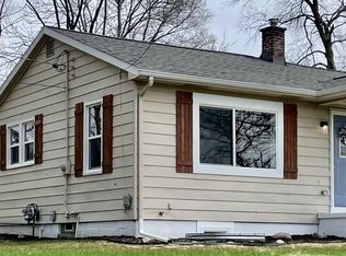 4062 Ambrose Ave NE, Grand Rapids, MI 49525