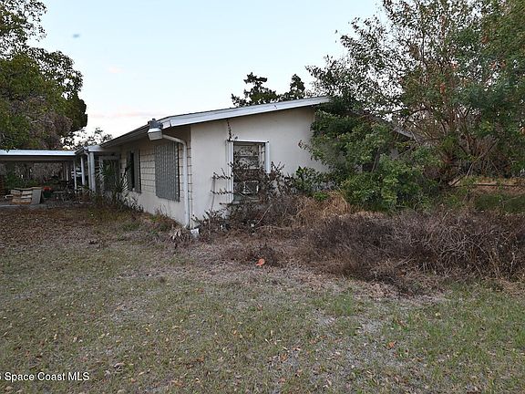 5th image of 2821 Carol Ave