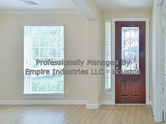 2nd image of 8407 Rocky Bend Ln