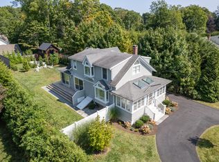 61 Liberty St, Madison, CT 06443