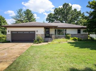 8520 Pennfield Rd, Battle Creek, MI 49017