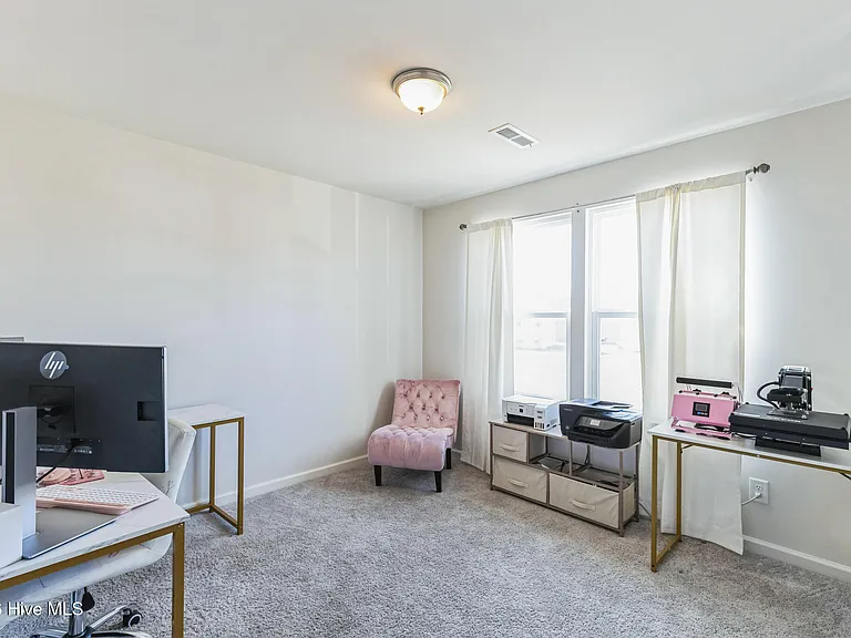 1253 Manor Dr — Photo 20