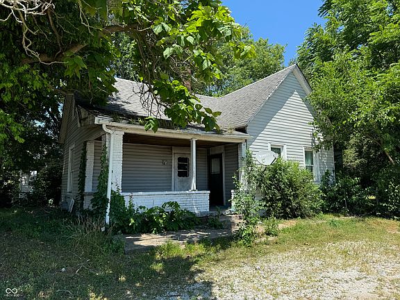 3rd image of 1901 N 6th St