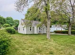 14 Abbott St, Merrimac, MA 01860