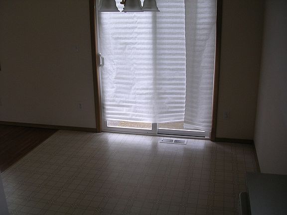 3rd image of 1444 Fruitland Dr