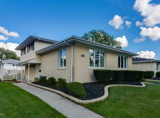 10817 S Kenton Ave, Oak Lawn, IL 60453