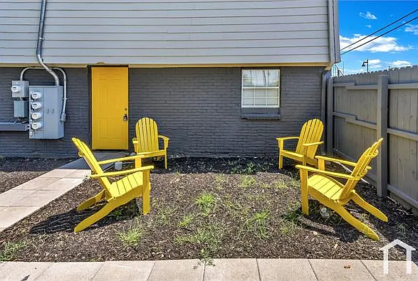 901 Bessie St #205 — Photo 45