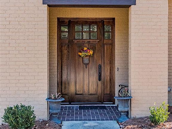 3rd image of 945 Viridian Way
