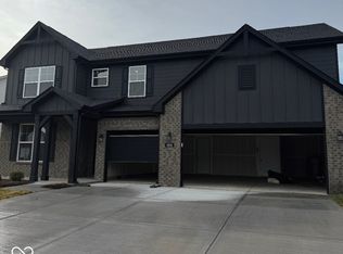 604 Ogala Dr, Westfield, IN 46074