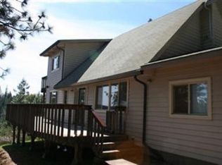 705 P C Ln, Colfax, CA 95713