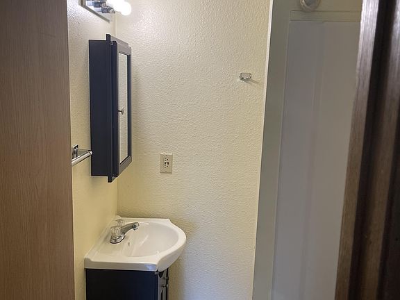 5th image of 1500 4th Ave #6