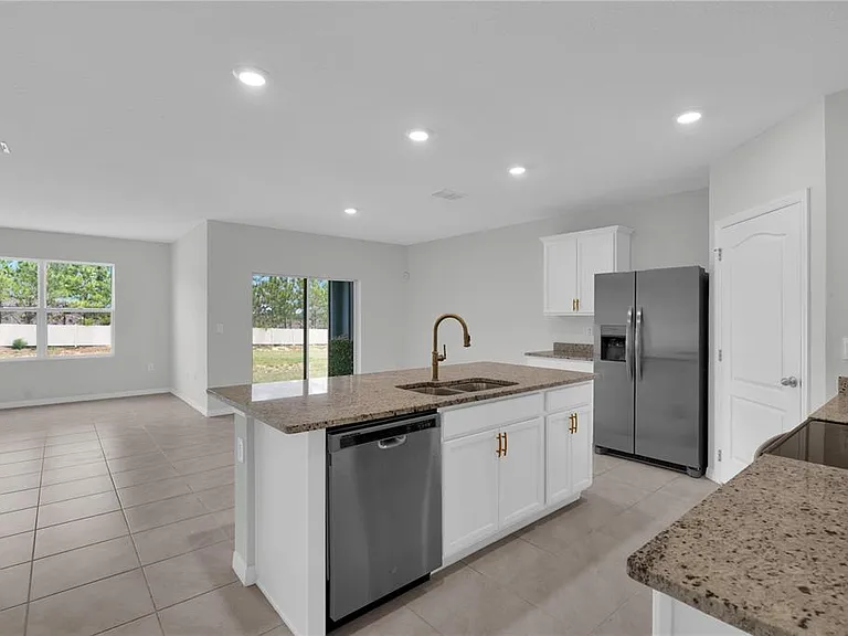 1316 Sugarwood St — Photo 13