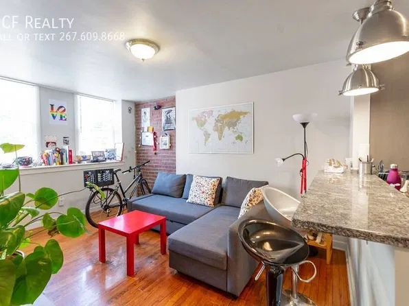 2220 Fitzwater St #1, Philadelphia, PA 19146