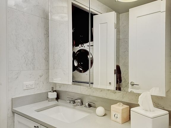 4th image of 330 E 38th St APT 22P