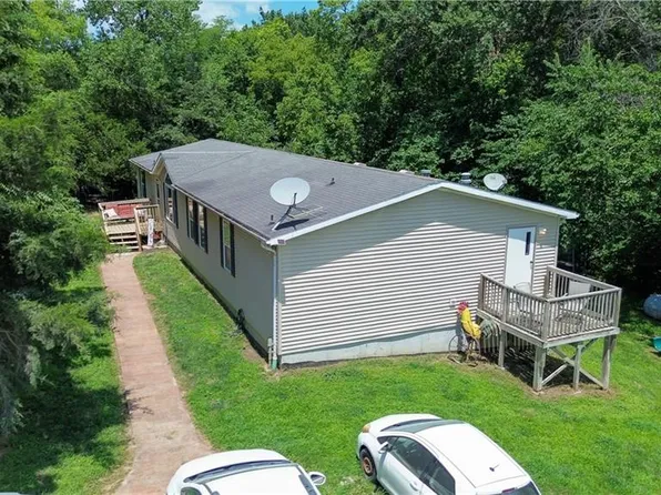 12550 Drift Ave, Sweet Springs, MO 65351
