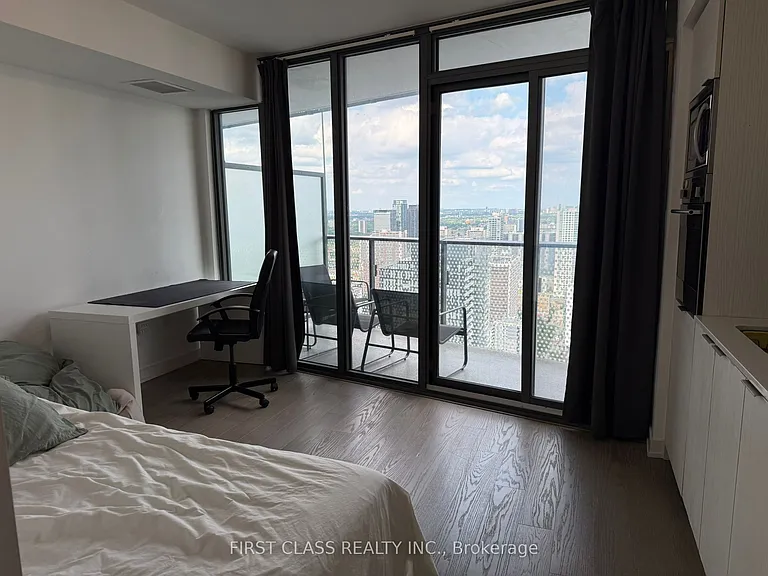 11 Wellesley St W #4212 — Photo 1