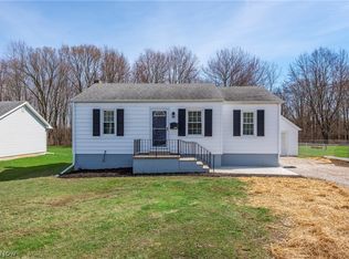 215 Maple St, South Amherst, OH 44001