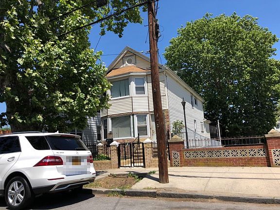 3rd image of 336 Underhill Ave