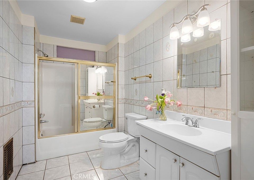 1st image of 2728 Mayfield Ave #2728B